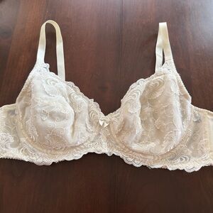 Vintage Wacoal Lace Bra Size 38B